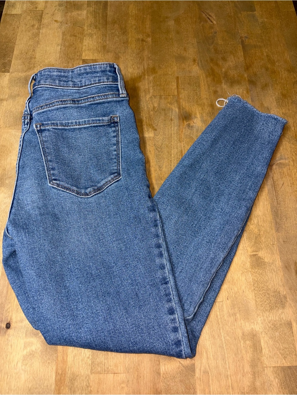 Old Navy Rockstar Super Skinny Jeans